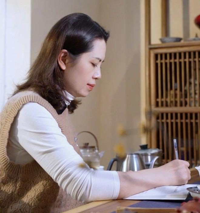 她为何在“水最深”的行业里死磕十几年AG真人中国从投行精英到深山种草人(图9)